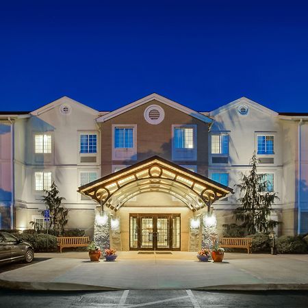 Staybridge Suites Cleveland Mayfield Heights Beachwood, An Ihg Hotel Bagian luar foto