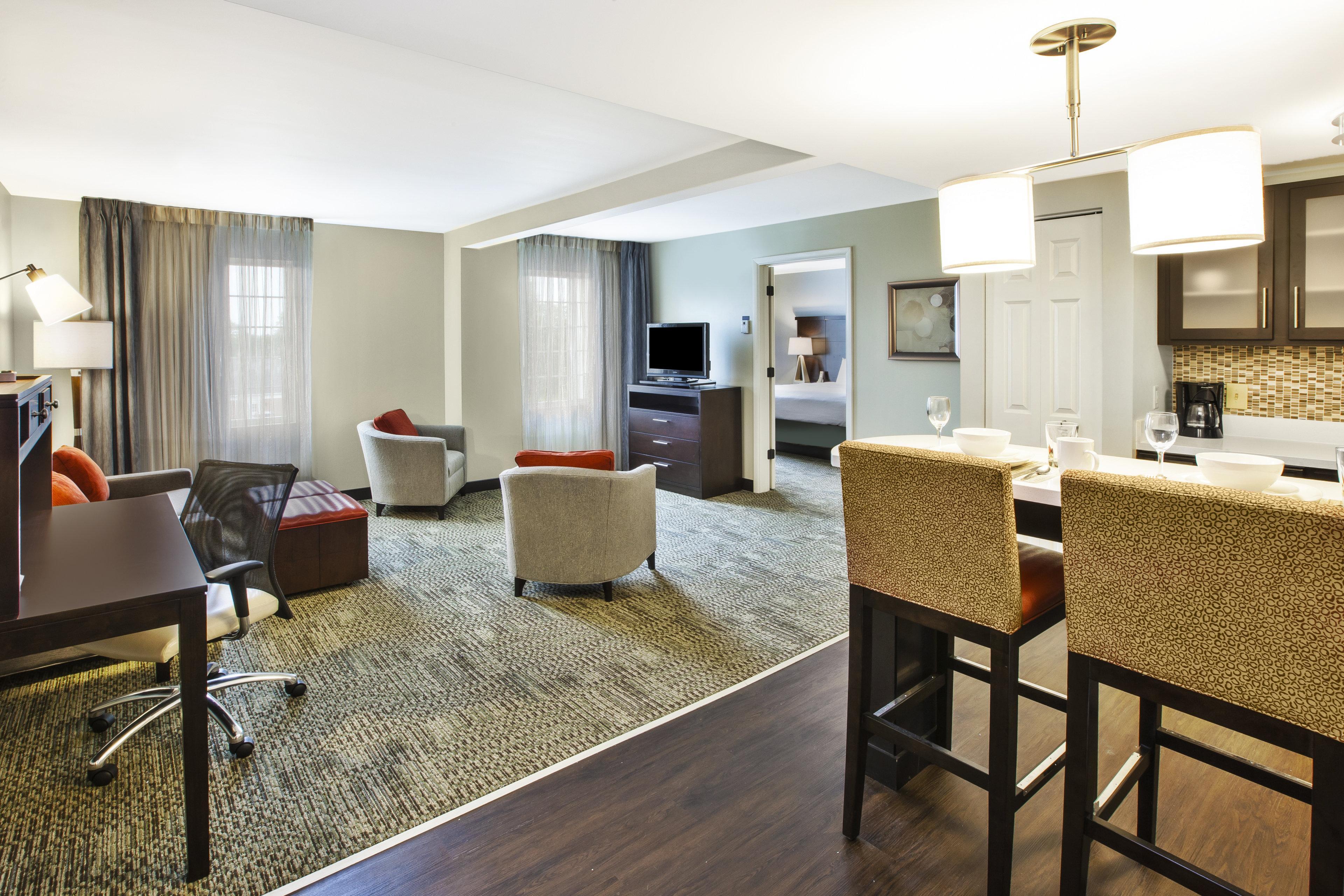 Staybridge Suites Cleveland Mayfield Heights Beachwood, An Ihg Hotel Bagian luar foto