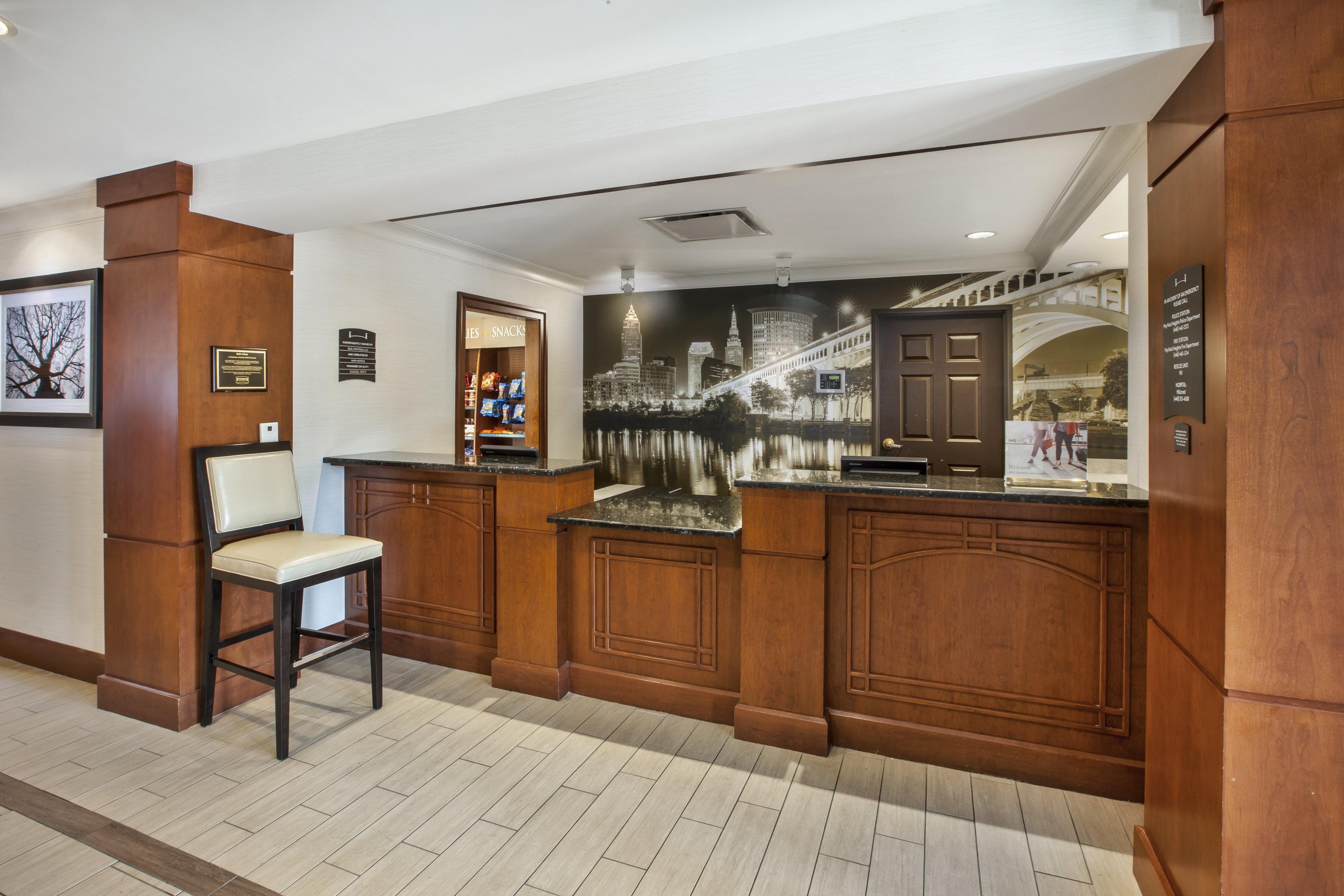 Staybridge Suites Cleveland Mayfield Heights Beachwood, An Ihg Hotel Bagian luar foto