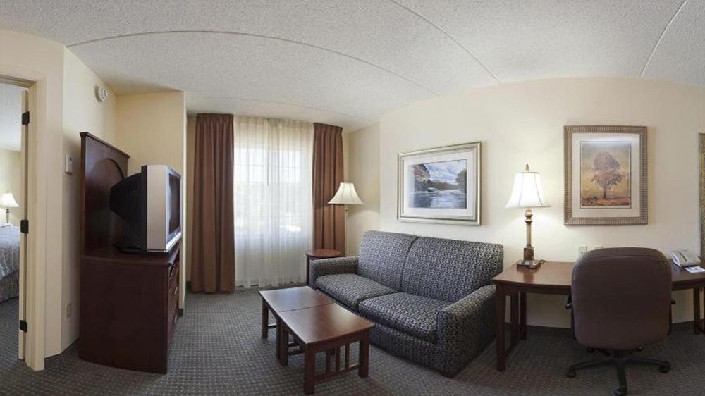 Staybridge Suites Cleveland Mayfield Heights Beachwood, An Ihg Hotel Bagian luar foto